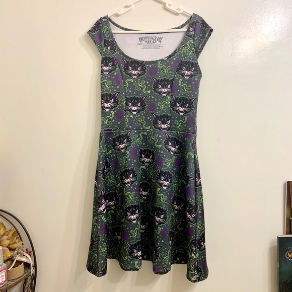 Kreepsville 666 Kattitude Marilyn Spooky Cat Dress NEW! - Picture 4 of 6